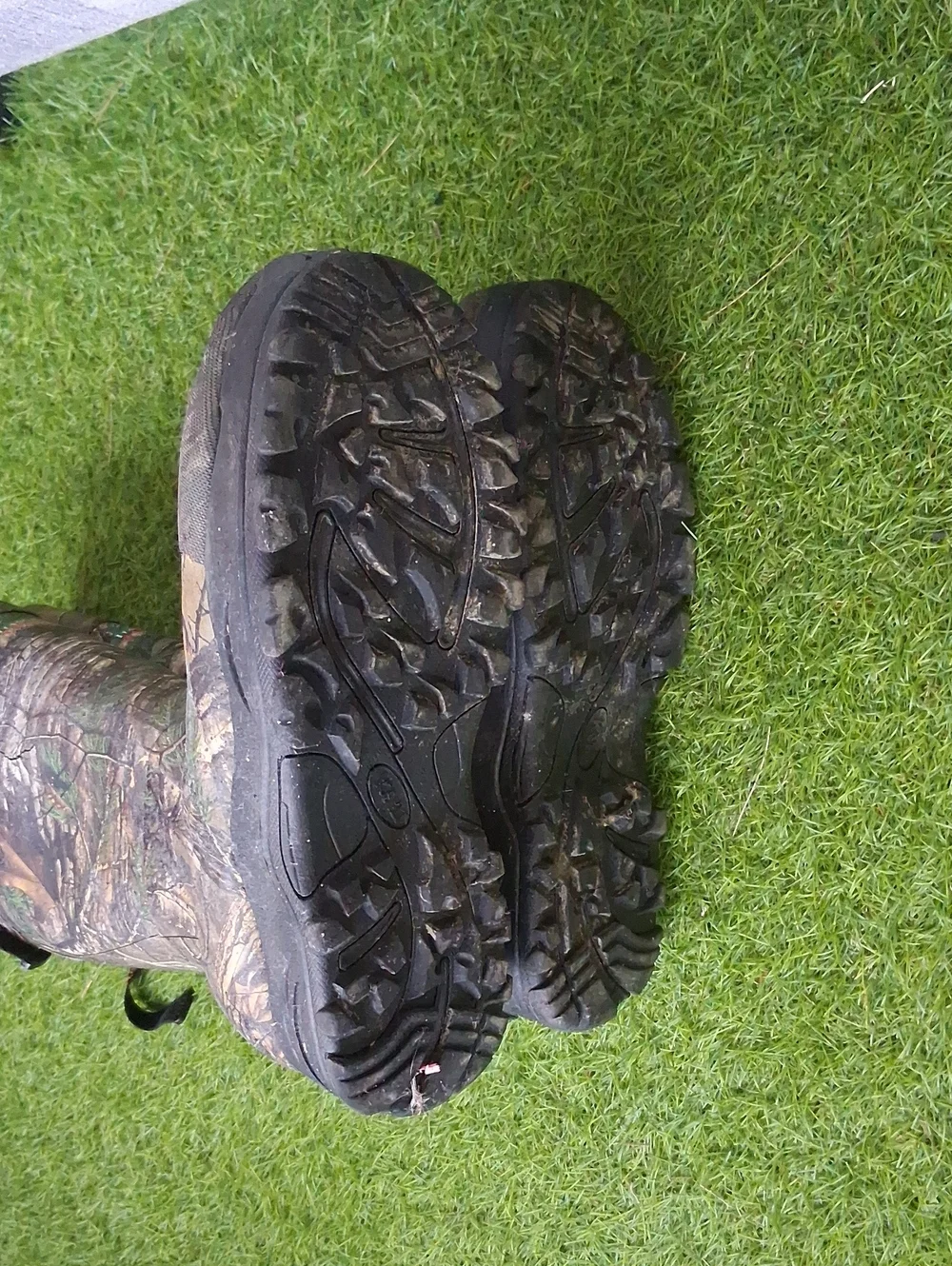 Swampproof 1000g Camouflage Waterproof Hunting Boots - Brown/Green Camo